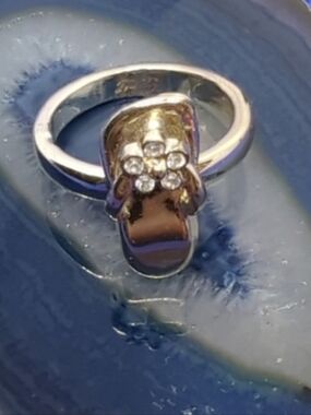 🛍️Cubic Zirconia Flip Flop Silver Ring By Best Size 6 NWOT